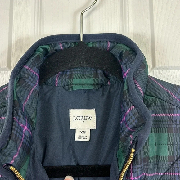 J. Crew navy, green and purple tartan zip up puffer vest sz xs - Picture 4 of 6
